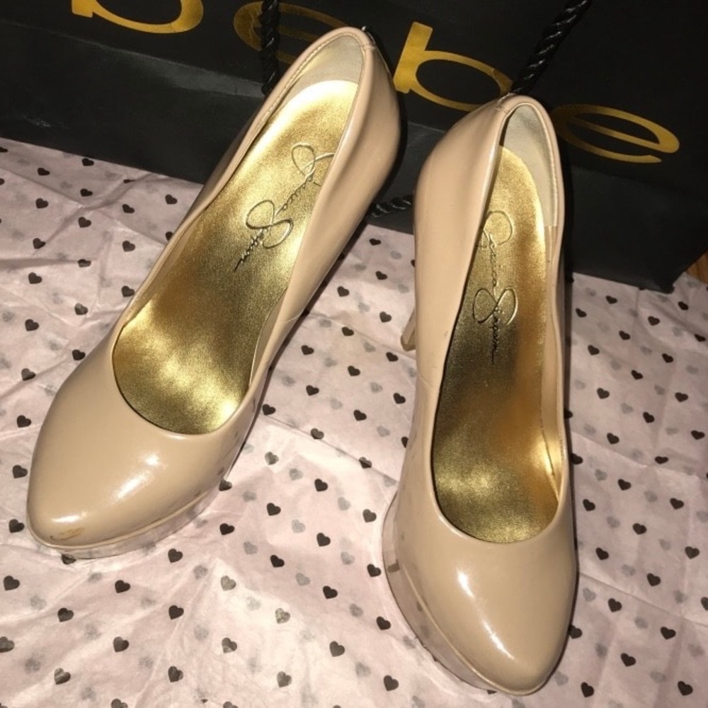 Jessica Simpson Beige Parisah Pumps Sz 6